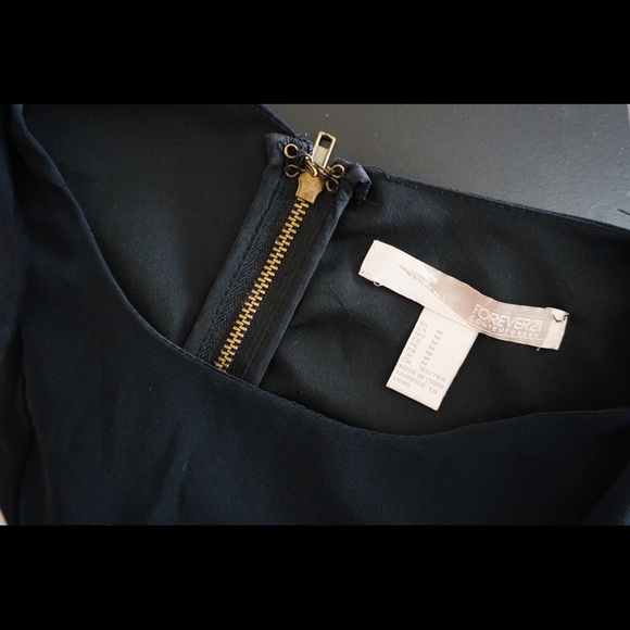 FOREVER 21 Romper (includes belt!) - Picture 7 of 7